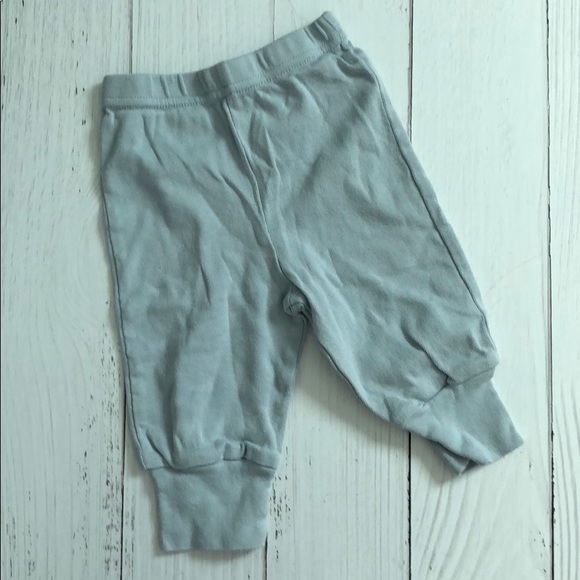 BOYS 0-3 MO 4 PC Shorts/Pants Bundle - Picture 5 of 5